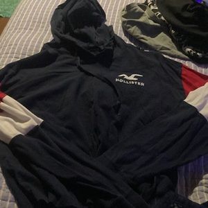 Hollister cropped hoodie